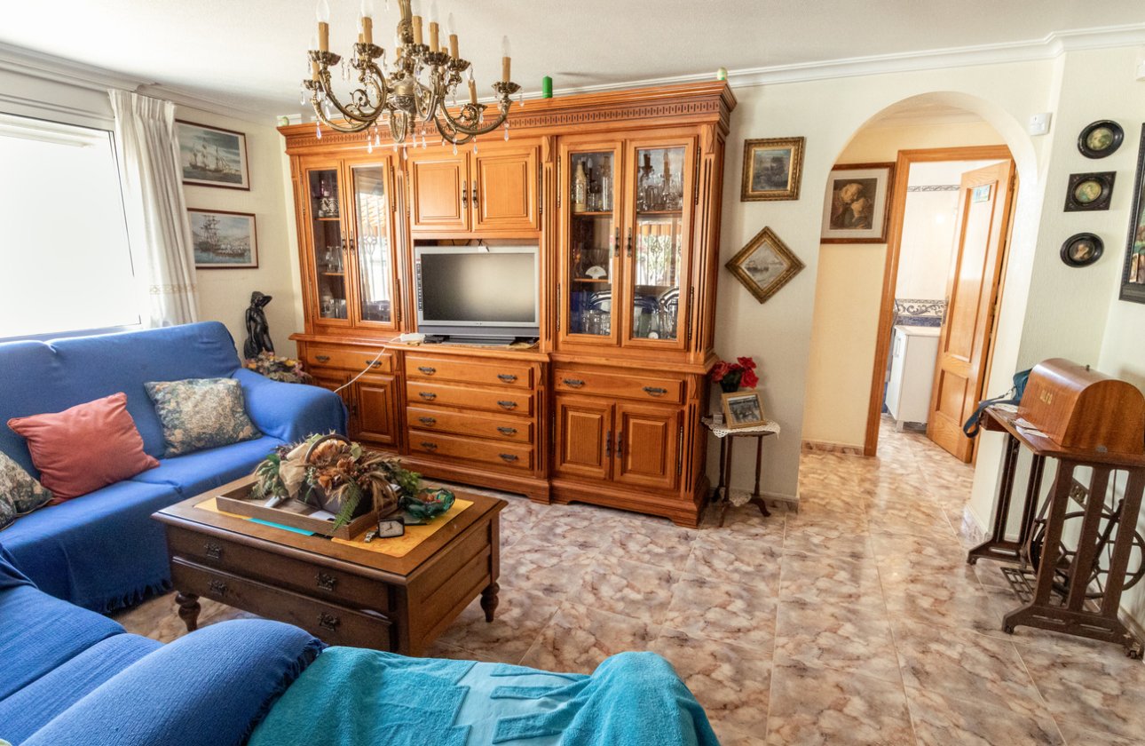 Herverkoop - Villa -
La Regia - Costa Blanca