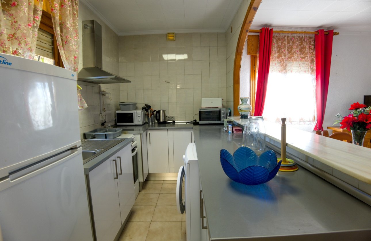 Herverkoop - Villa -
La Siesta - Costa Blanca