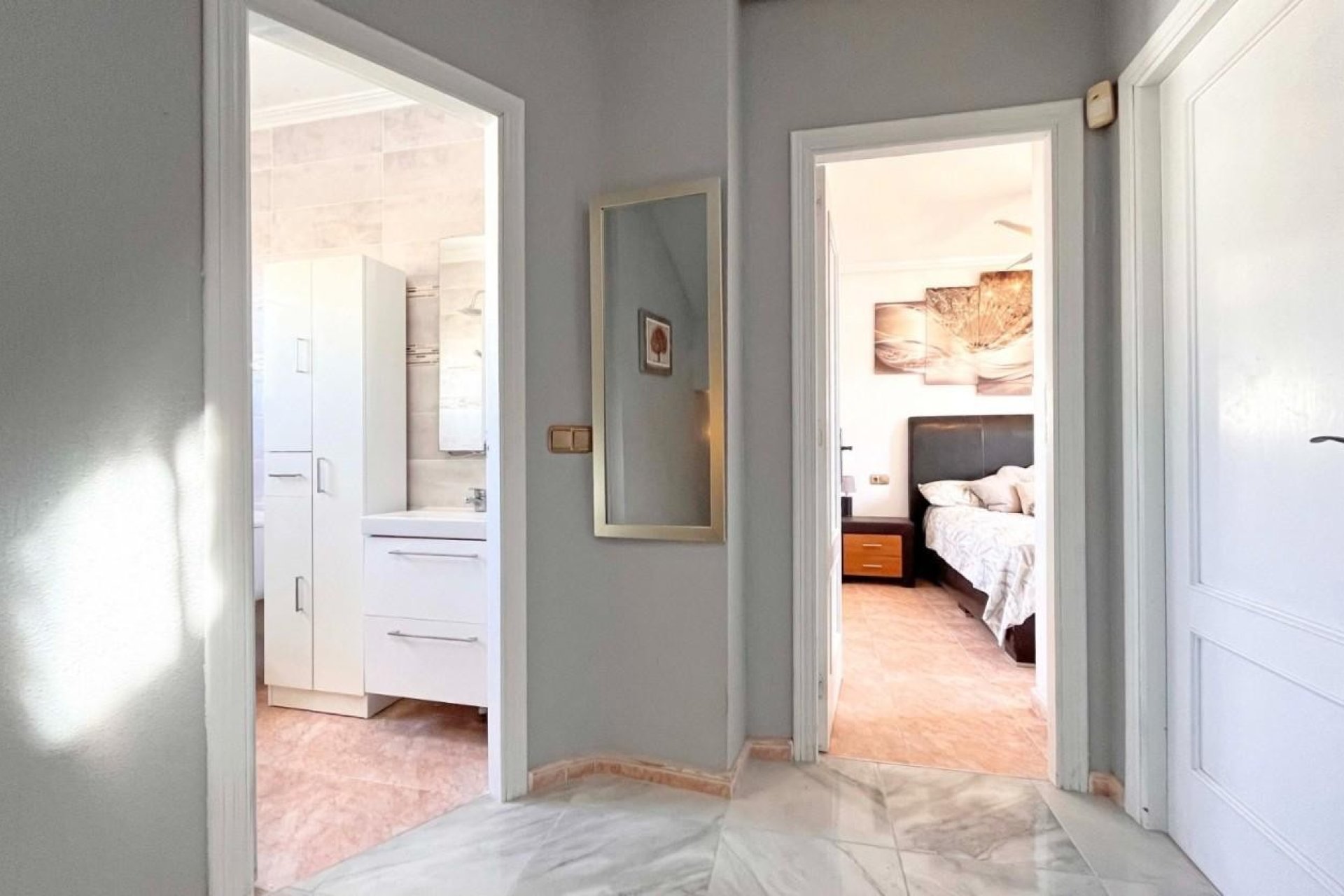 Herverkoop - Villa -
La Zenia - Costa Blanca