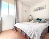 Herverkoop - Villa -
La Zenia - Costa Blanca