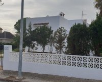 Herverkoop - Villa -
La Zenia - Costa Blanca