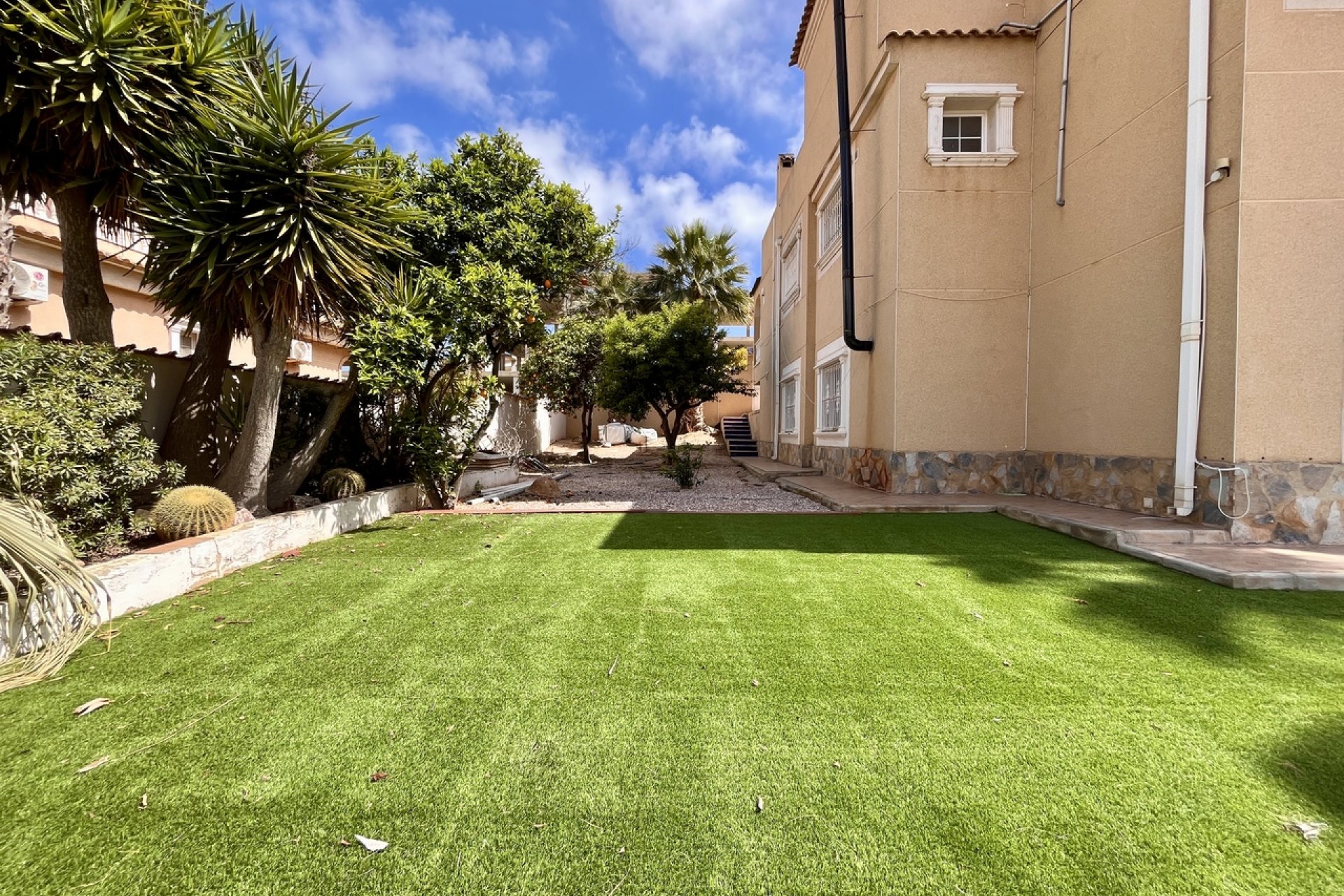 Herverkoop - Villa -
La Zenia - Costa Blanca