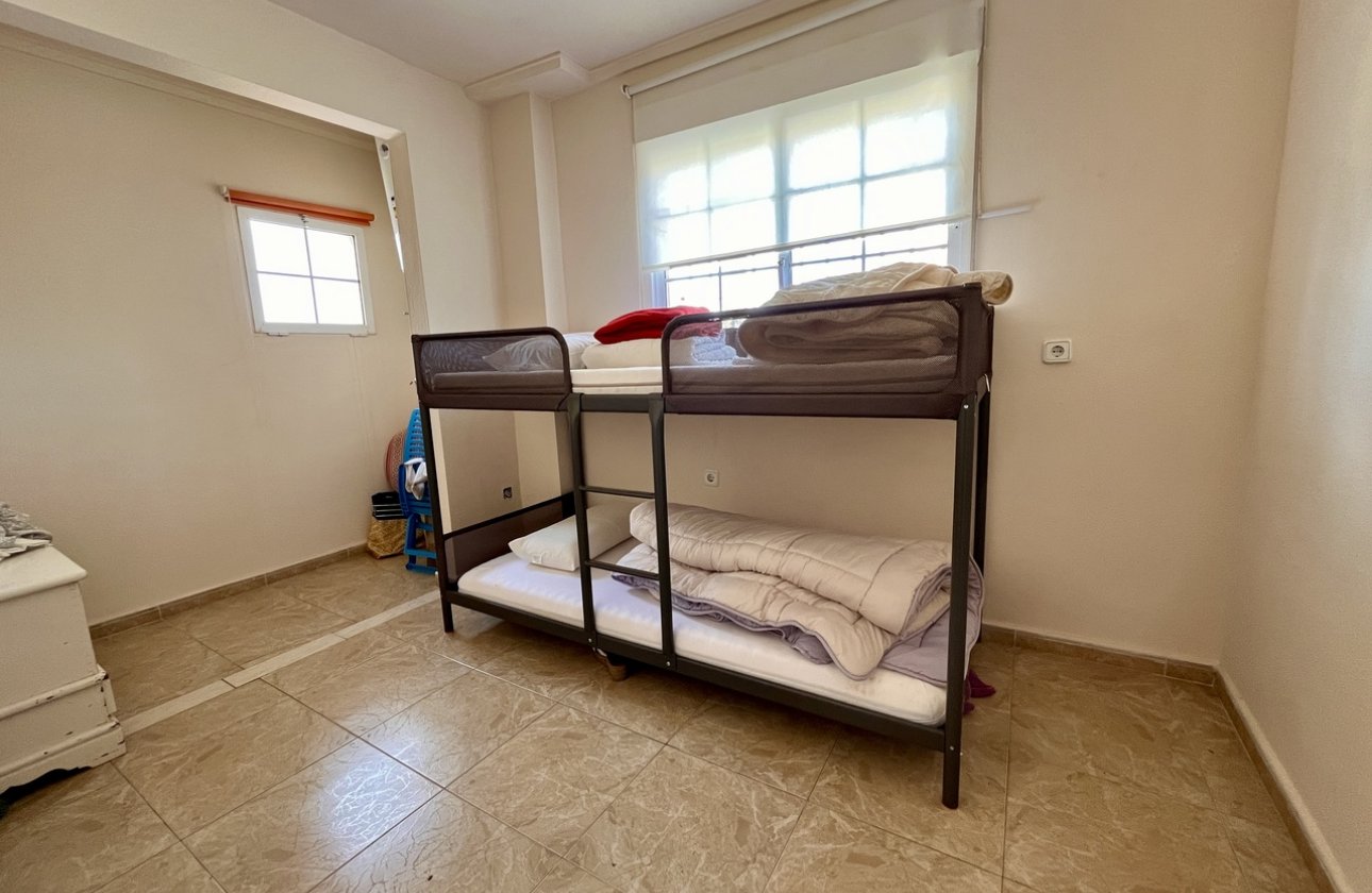 Herverkoop - Villa -
La Zenia - Costa Blanca