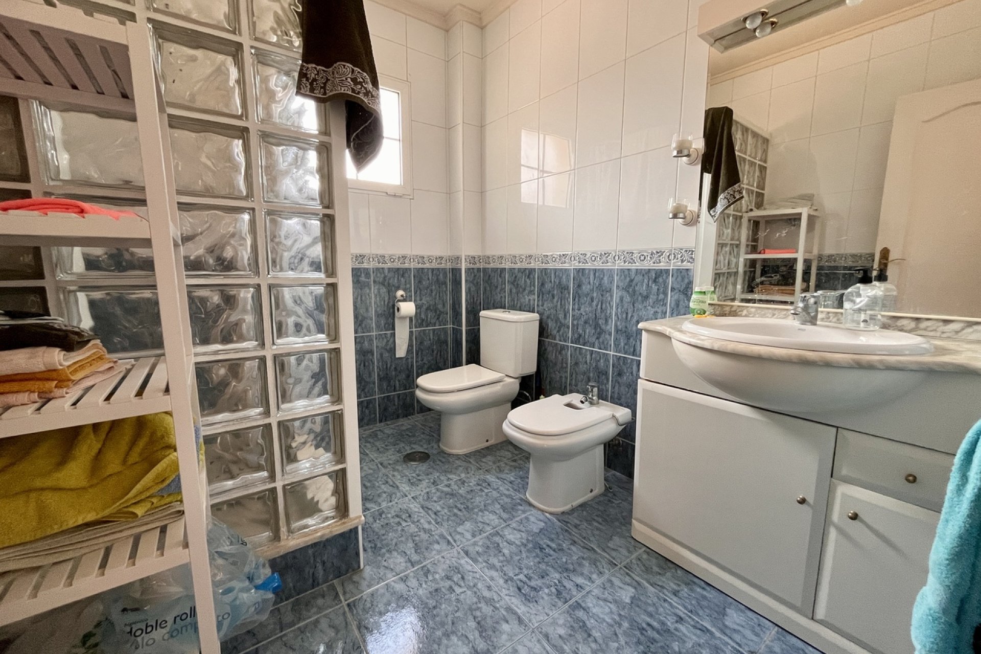 Herverkoop - Villa -
La Zenia - Costa Blanca