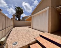 Herverkoop - Villa -
La Zenia - Costa Blanca