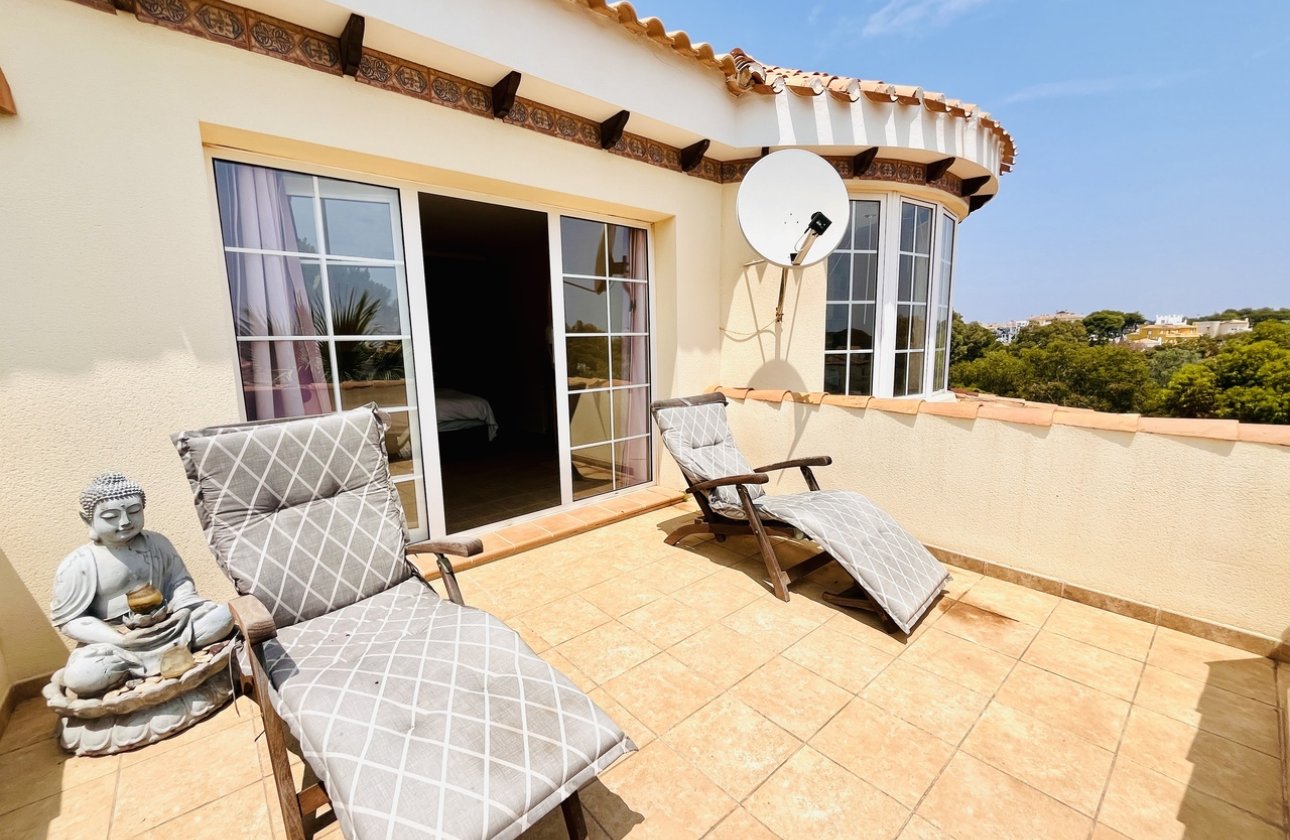 Herverkoop - Villa -
La Zenia - Costa Blanca