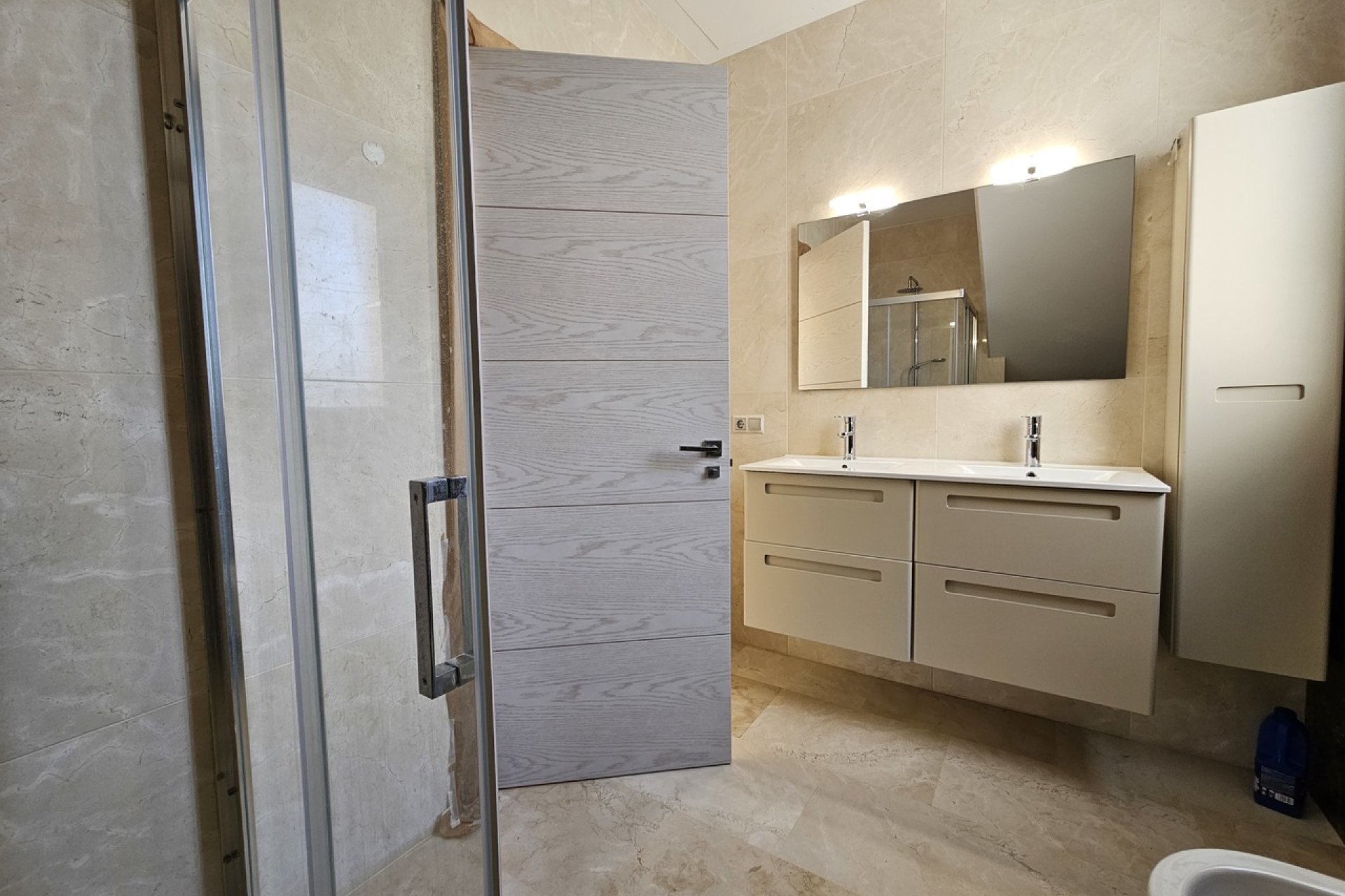 Herverkoop - Villa -
La Zenia - Costa Blanca