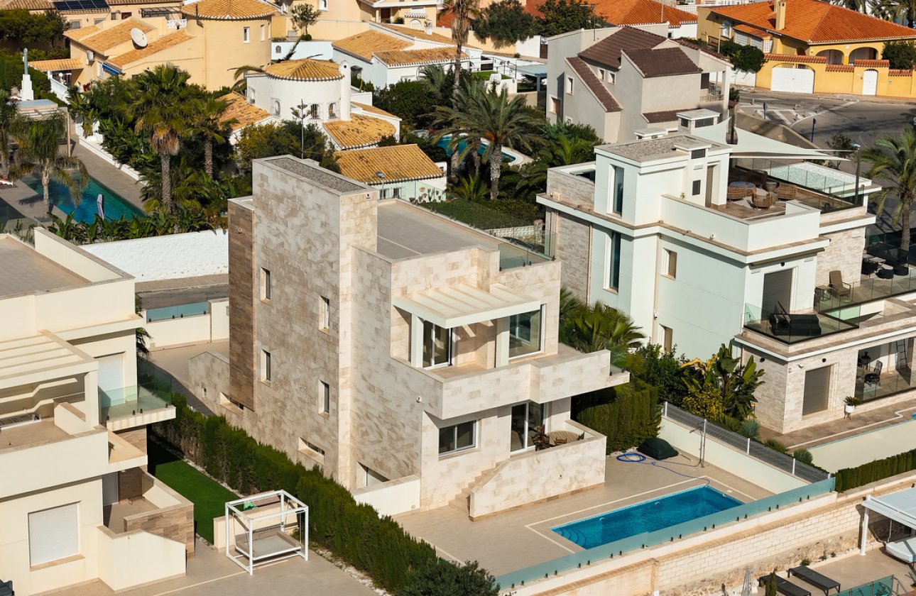 Herverkoop - Villa -
La Zenia - Costa Blanca