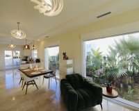 Herverkoop - Villa -
La Zenia - Costa Blanca