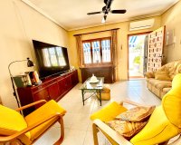 Herverkoop - Villa -
La Zenia - Costa Blanca