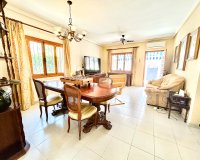 Herverkoop - Villa -
La Zenia - Costa Blanca