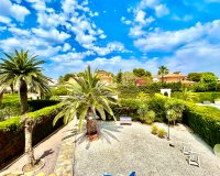 Herverkoop - Villa -
La Zenia - Costa Blanca