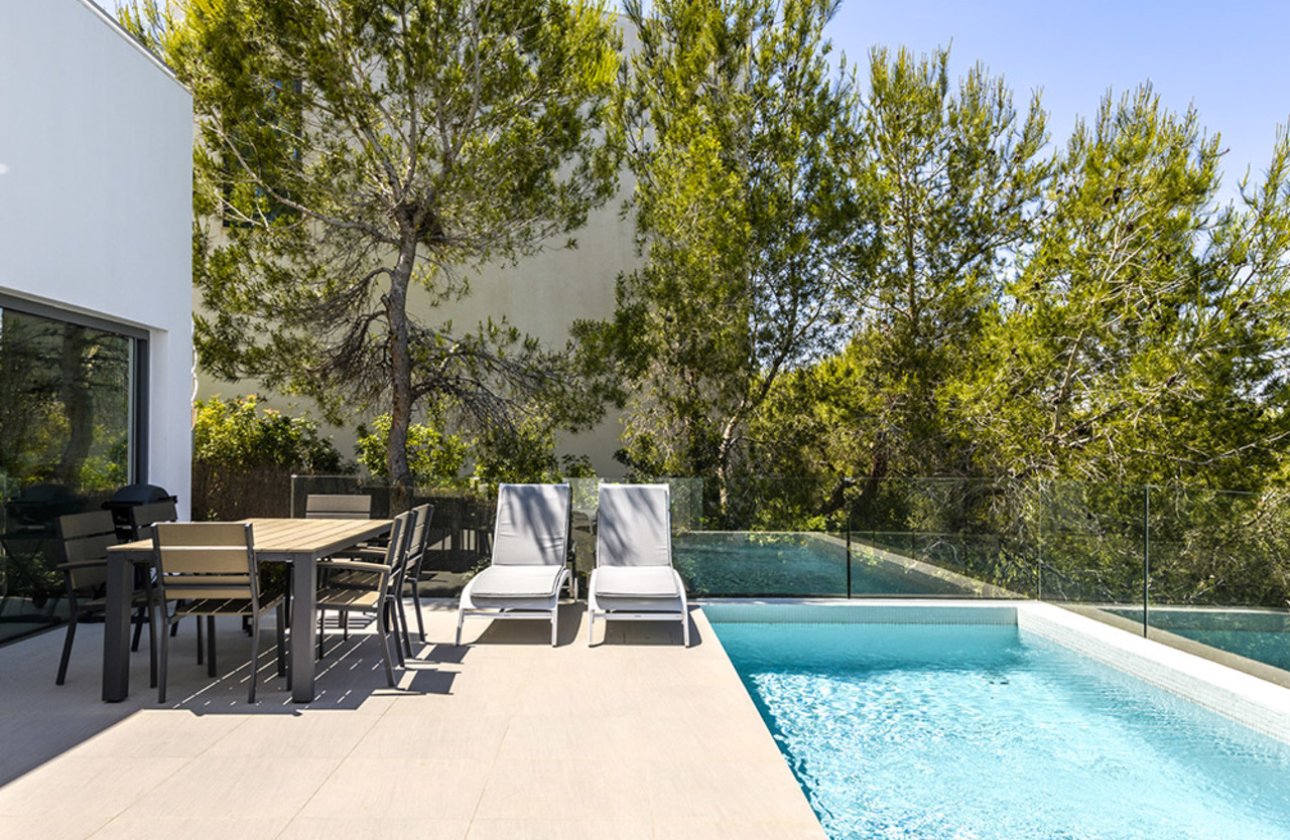 Herverkoop - Villa -
Las Colinas Golf - Costa Blanca