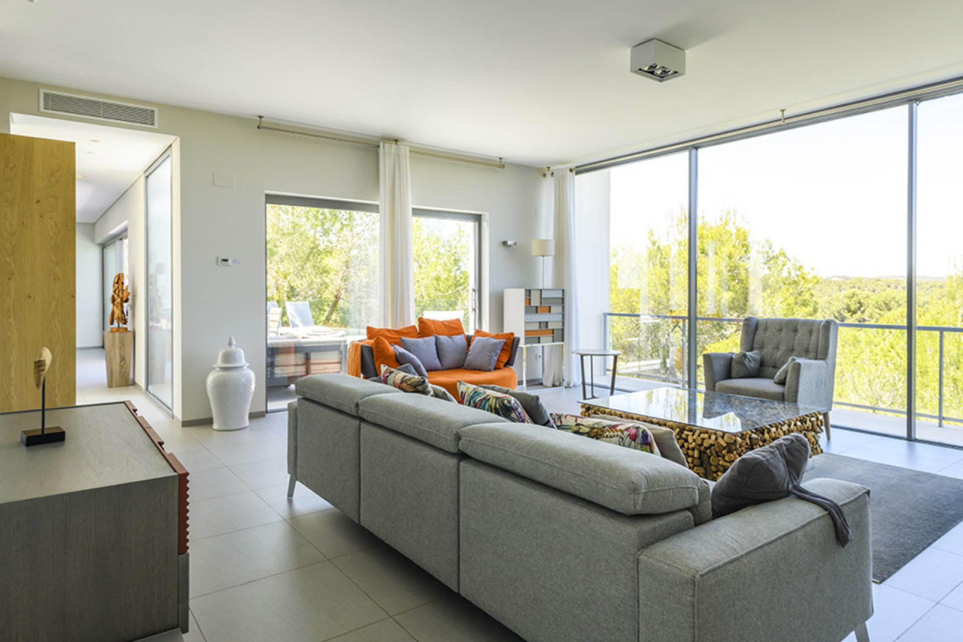 Herverkoop - Villa -
Las Colinas Golf - Costa Blanca