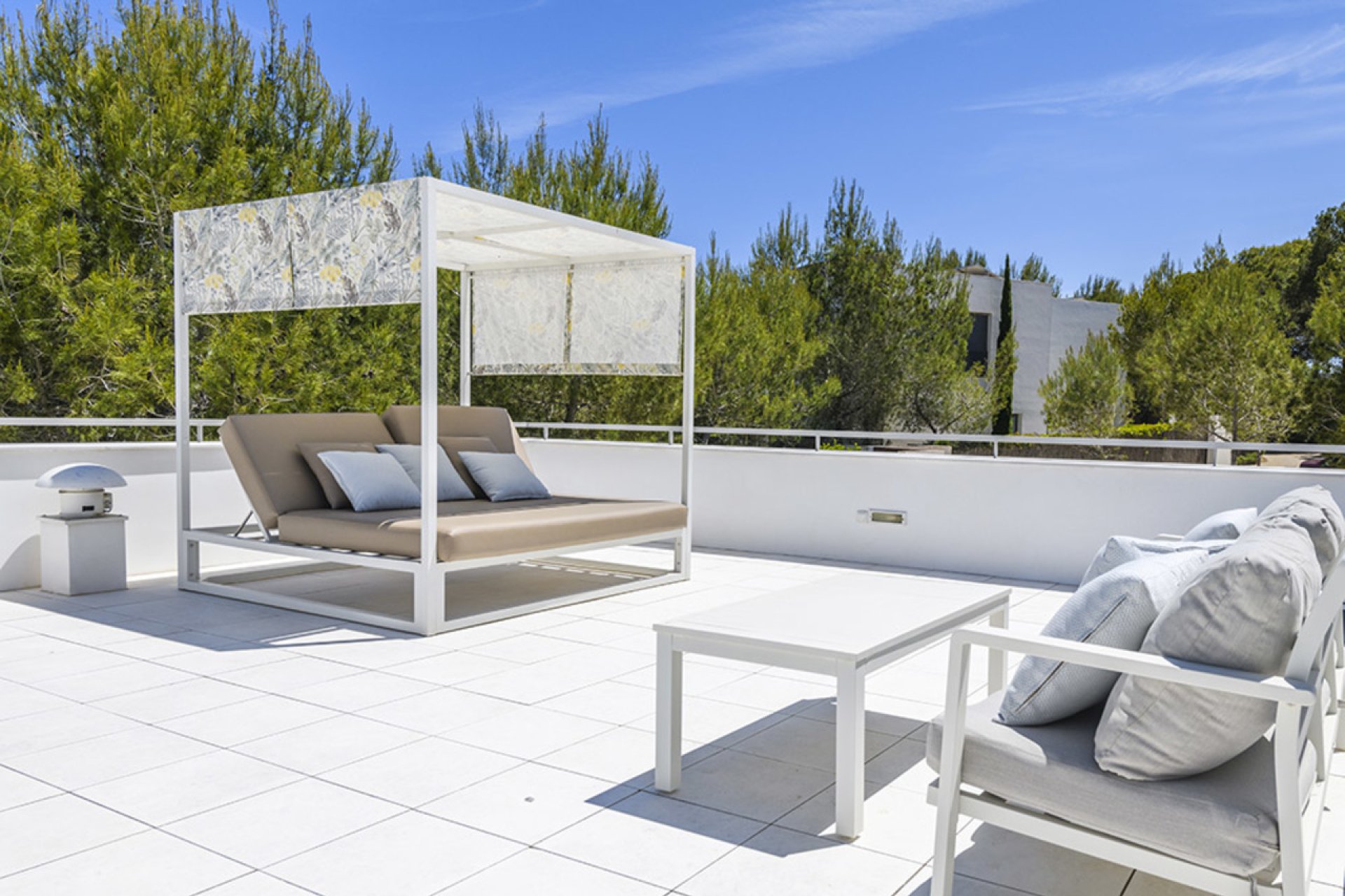 Herverkoop - Villa -
Las Colinas Golf - Costa Blanca