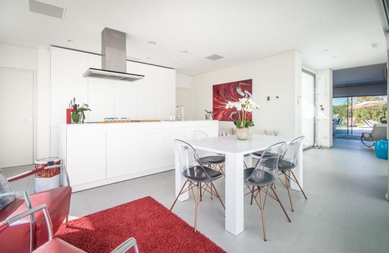 Herverkoop - Villa -
Las Colinas Golf - Costa Blanca