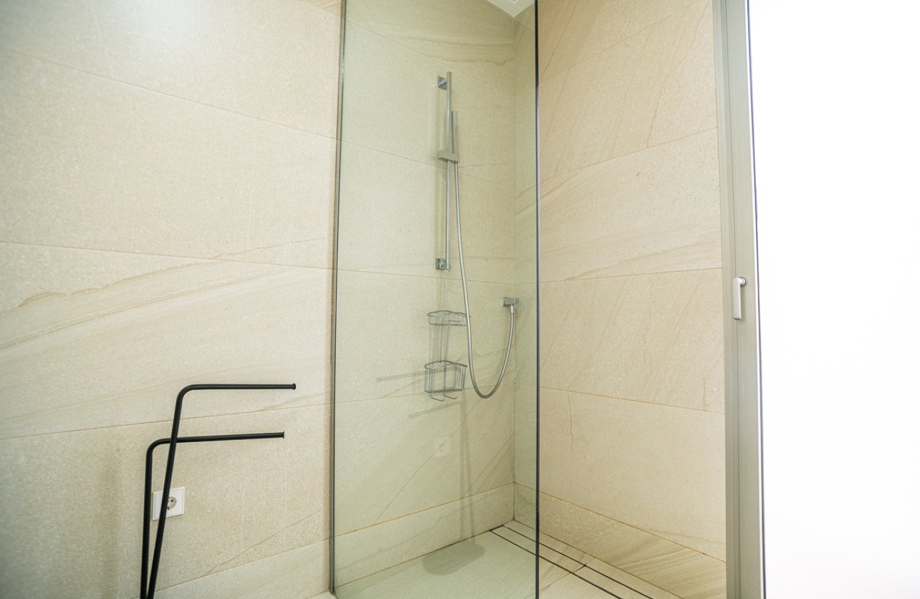 Herverkoop - Villa -
Las Colinas Golf - Costa Blanca