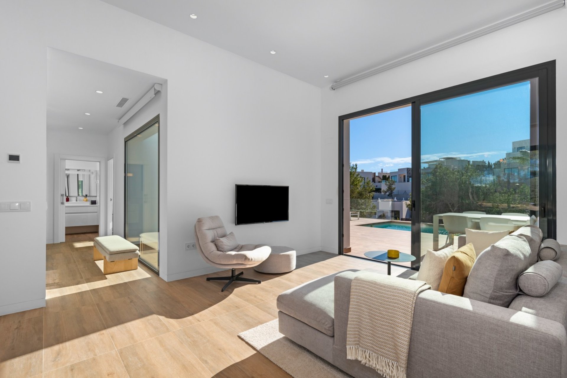 Herverkoop - Villa -
Las Colinas Golf - Costa Blanca