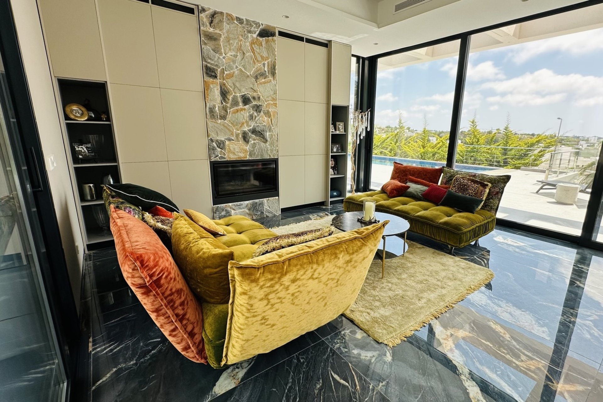 Herverkoop - Villa -
Las Colinas Golf - Costa Blanca