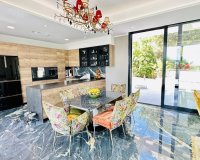 Herverkoop - Villa -
Las Colinas Golf - Costa Blanca