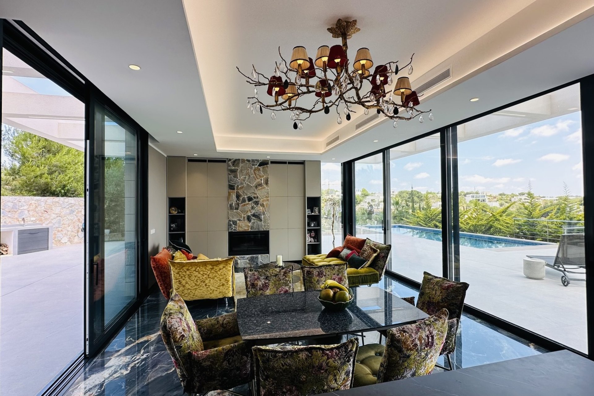 Herverkoop - Villa -
Las Colinas Golf - Costa Blanca