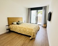 Herverkoop - Villa -
Las Colinas Golf - Costa Blanca