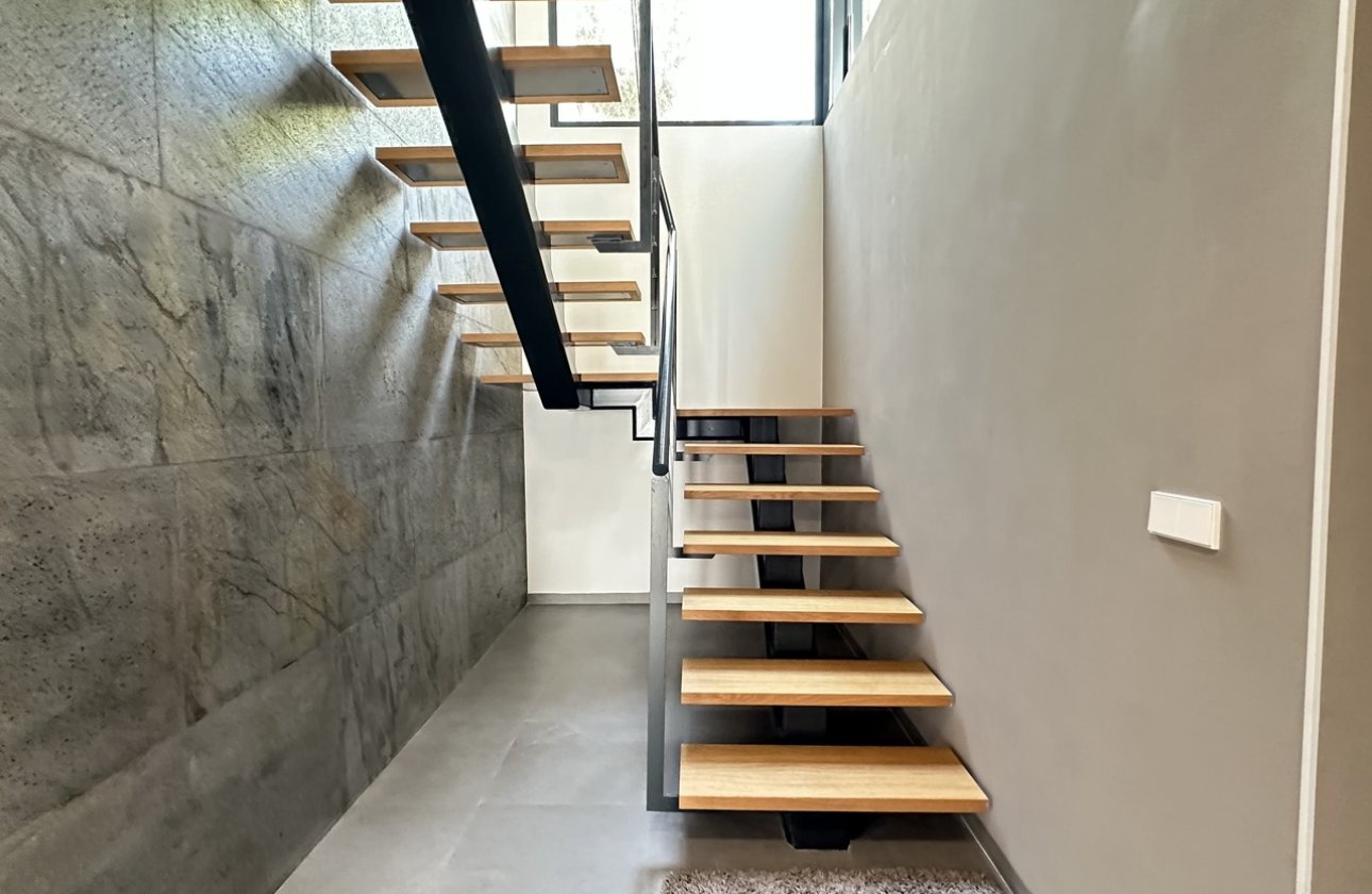 Herverkoop - Villa -
Las Colinas Golf - Costa Blanca