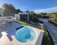 Herverkoop - Villa -
Las Colinas Golf - Costa Blanca
