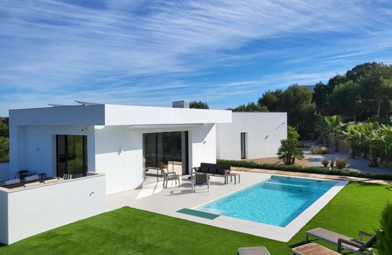 Herverkoop - Villa -
Las Colinas Golf - Costa Blanca