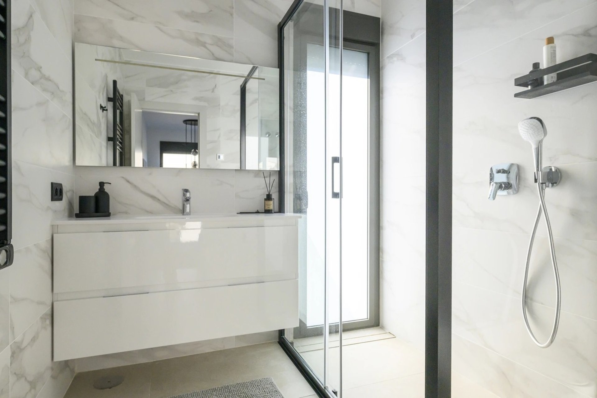 Herverkoop - Villa -
Las Colinas Golf - Costa Blanca