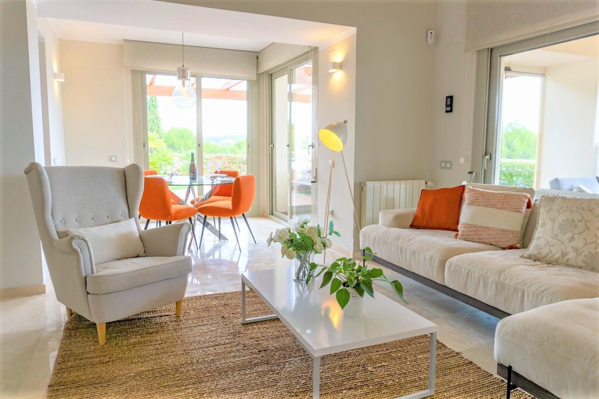 Herverkoop - Villa -
Las Colinas Golf - Inland