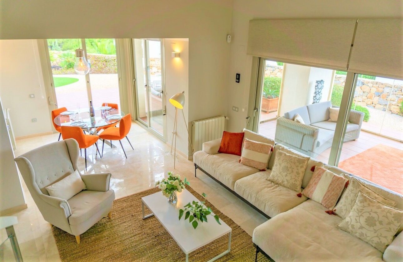 Herverkoop - Villa -
Las Colinas Golf - Inland