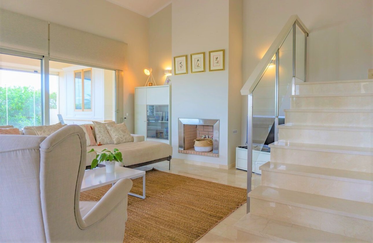 Herverkoop - Villa -
Las Colinas Golf - Inland