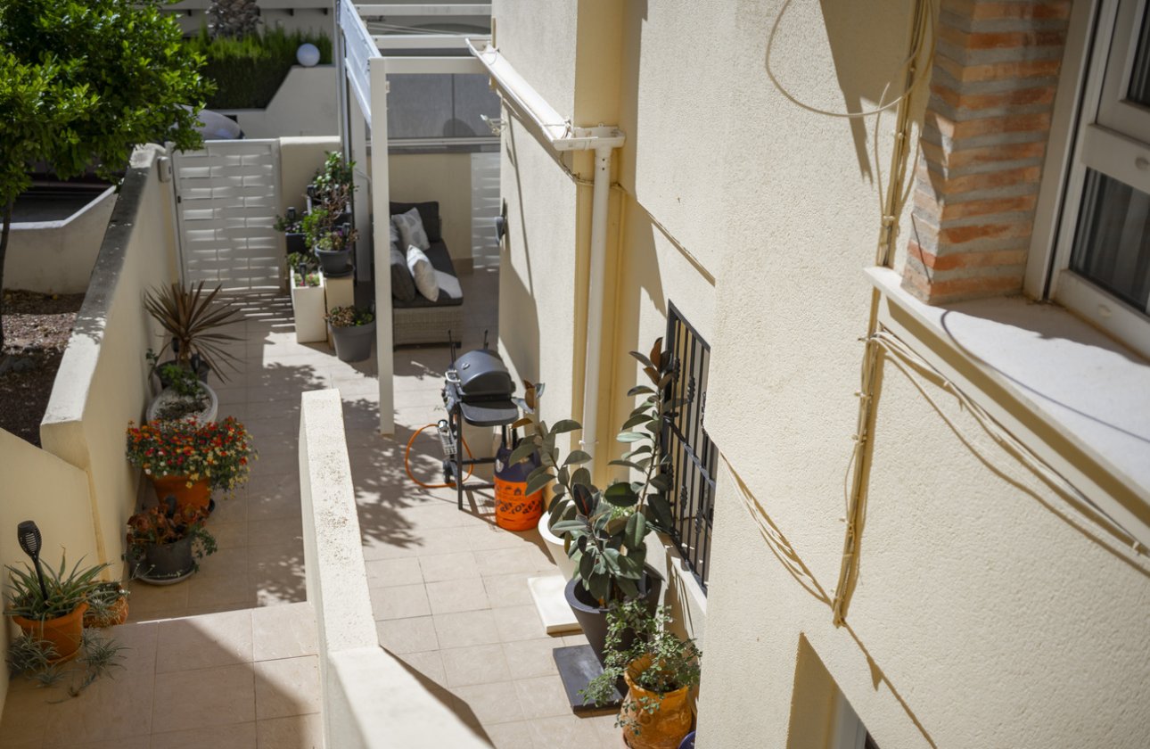 Herverkoop - Villa -
Las Ramblas Golf - Calle Mayor