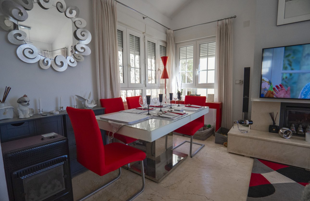 Herverkoop - Villa -
Las Ramblas Golf - Calle Mayor