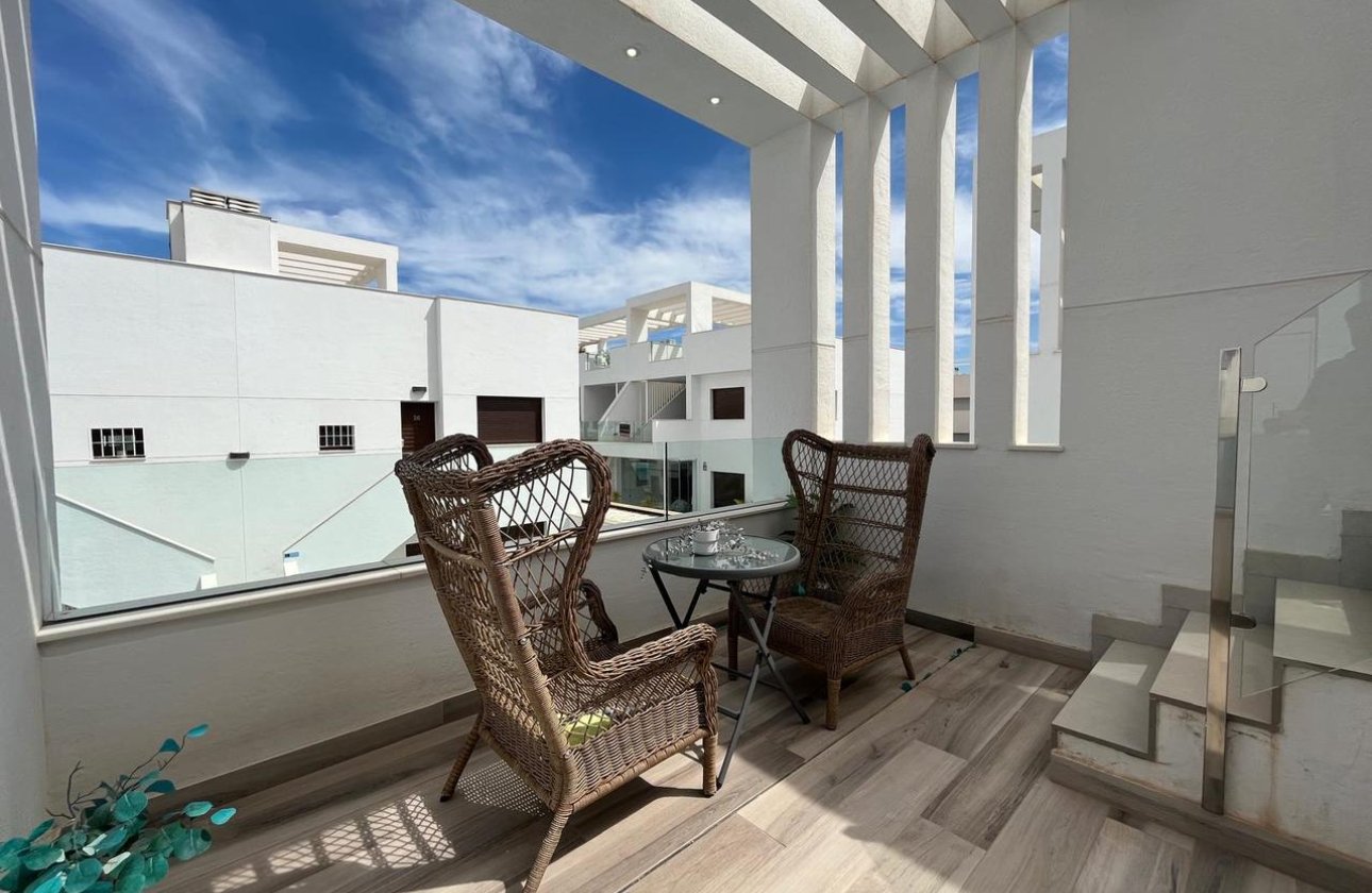 Herverkoop - Villa -
Los Altos - Costa Blanca