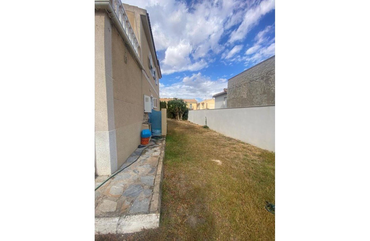 Herverkoop - Villa -
Los Balcones - Costa Blanca