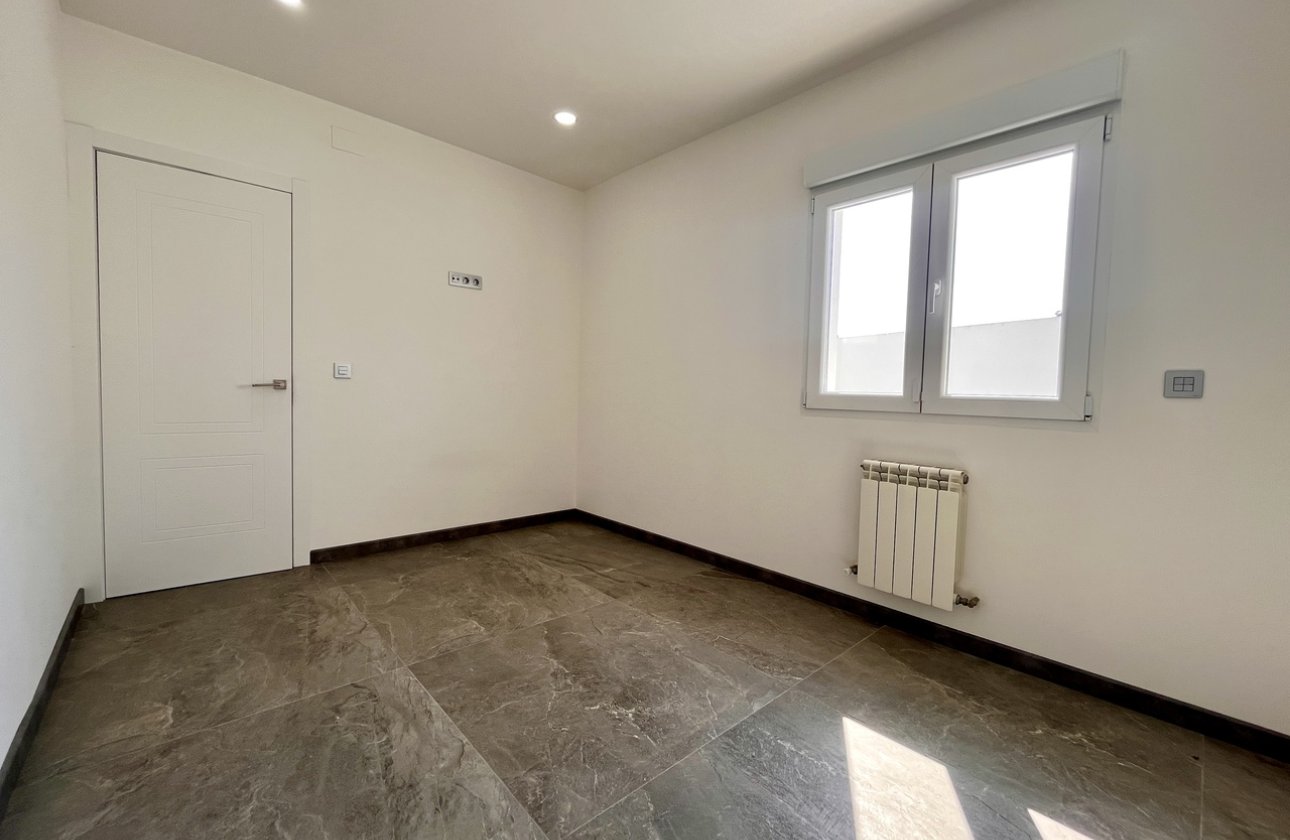 Herverkoop - Villa -
Los Balcones - Costa Blanca