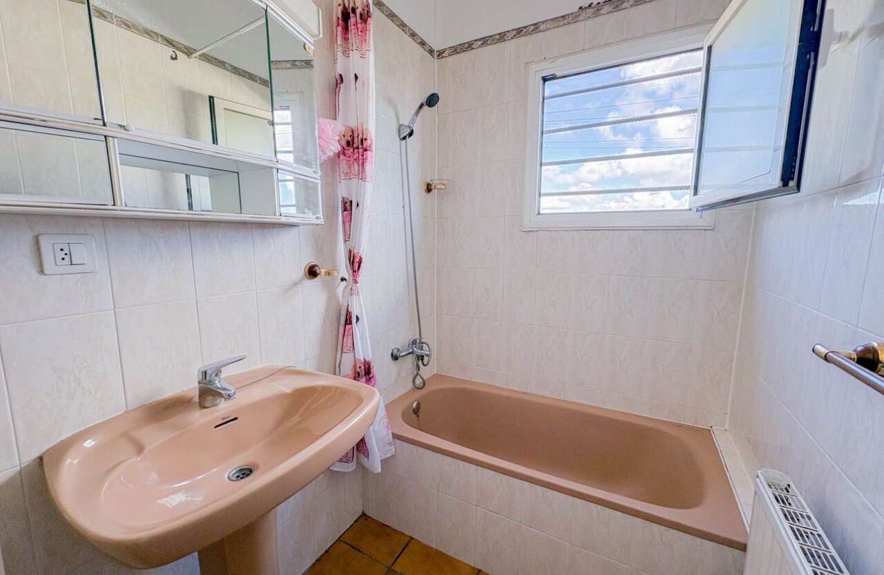 Herverkoop - Villa -
Los Balcones - Costa Blanca