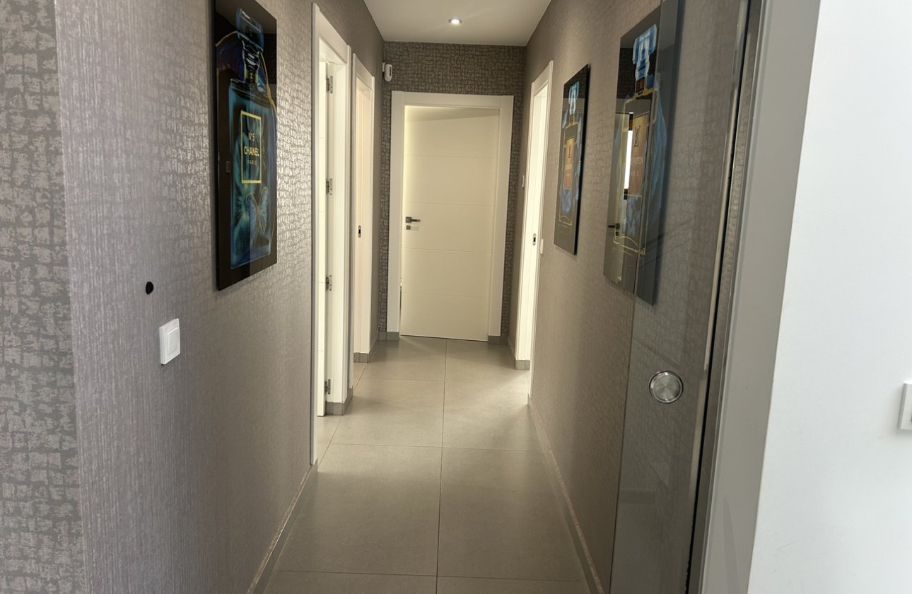 Herverkoop - Villa -
Los Balcones - Costa Blanca