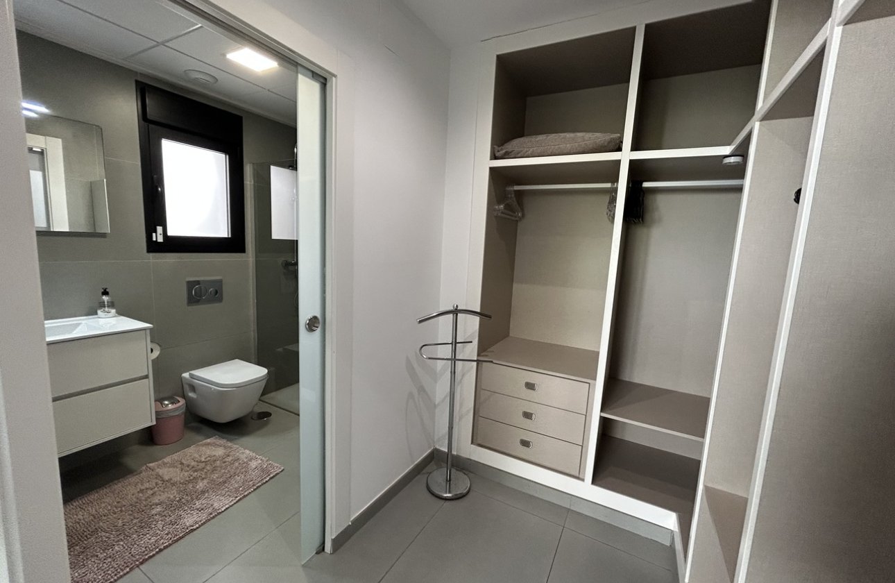 Herverkoop - Villa -
Los Balcones - Costa Blanca