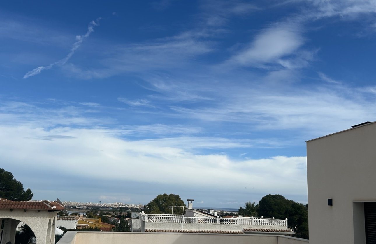 Herverkoop - Villa -
Los Balcones - Costa Blanca