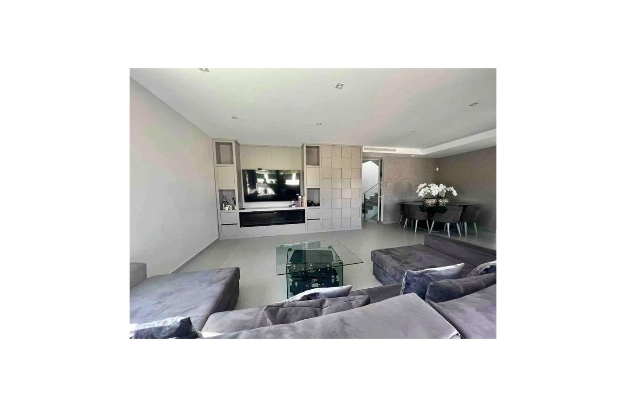 Herverkoop - Villa -
Los Balcones - Costa Blanca