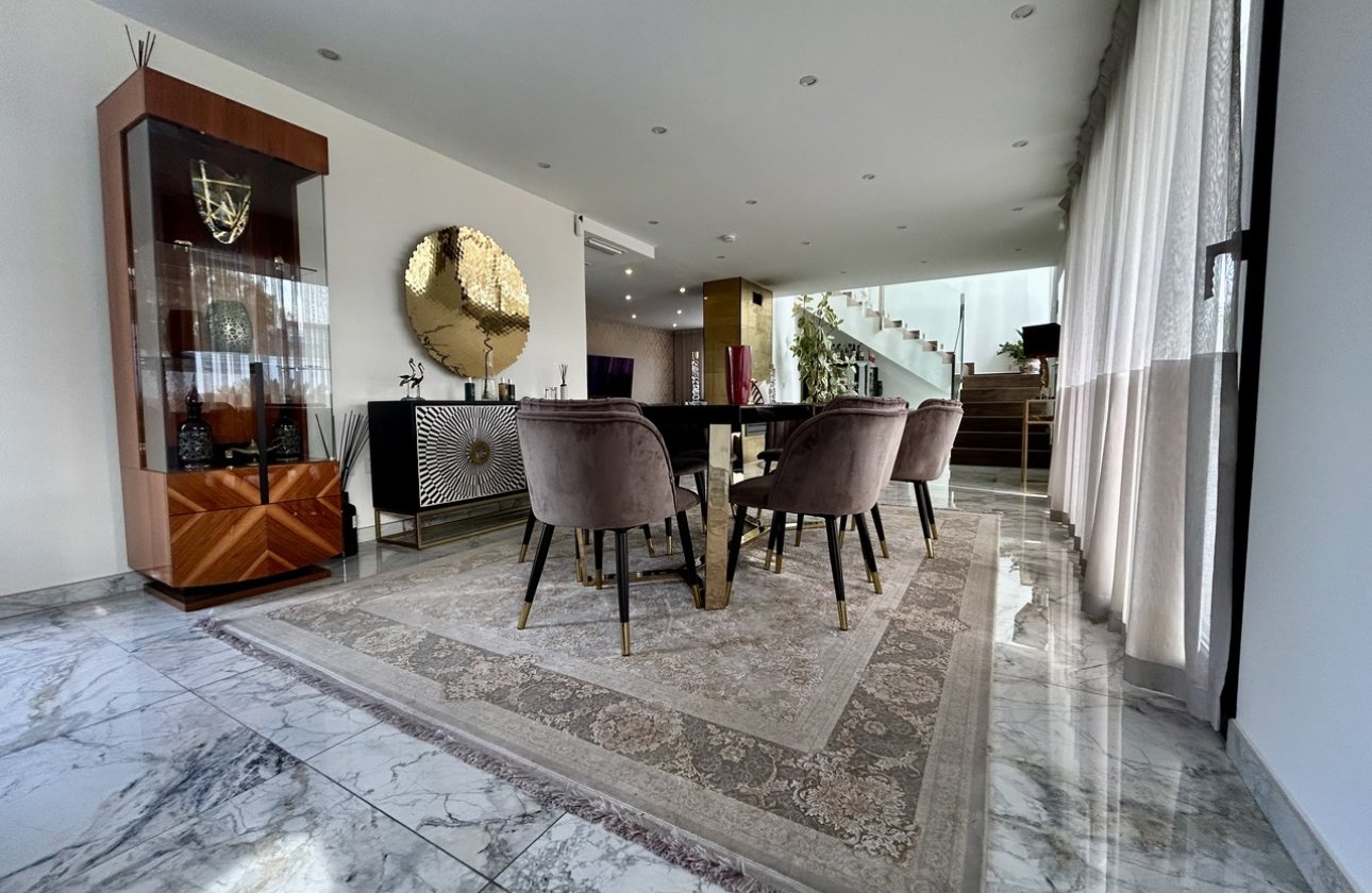 Herverkoop - Villa -
Los Balcones - Costa Blanca