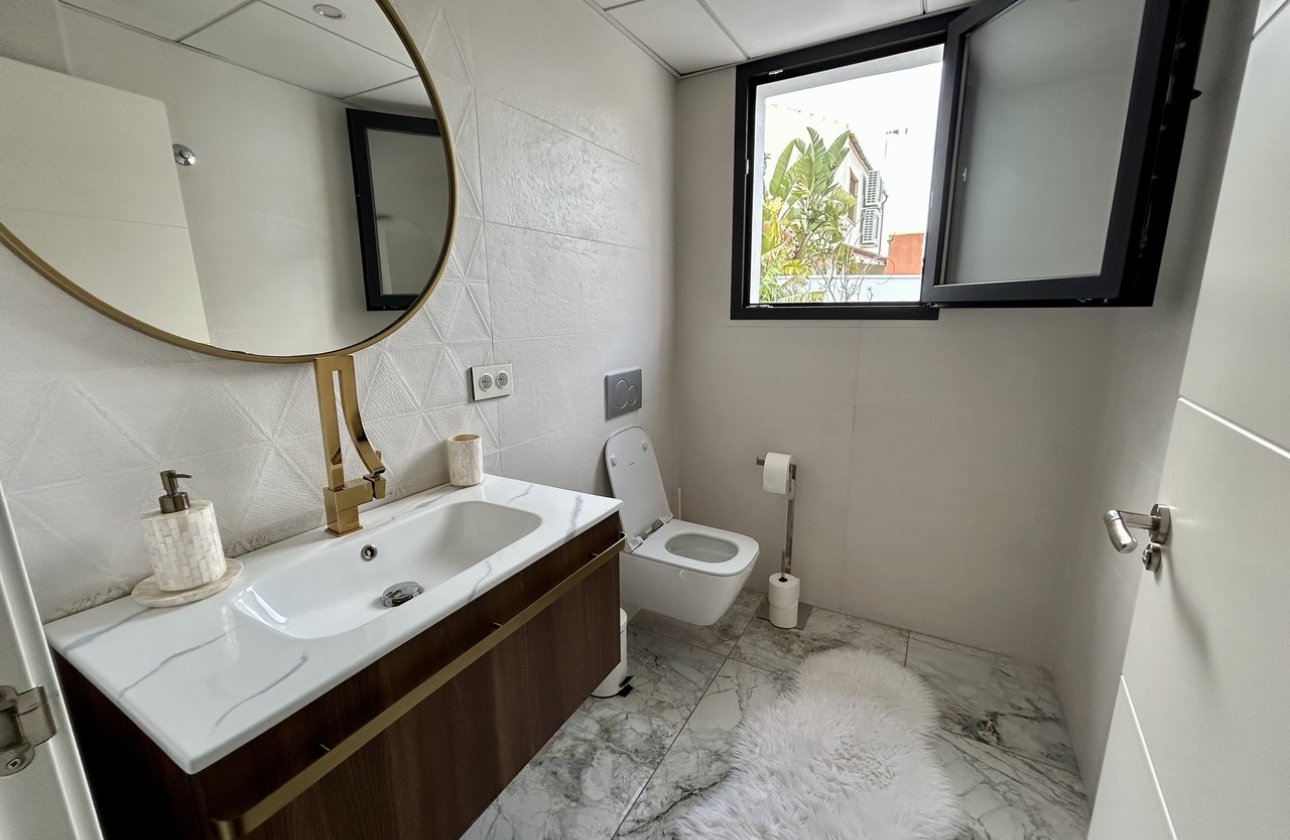 Herverkoop - Villa -
Los Balcones - Costa Blanca