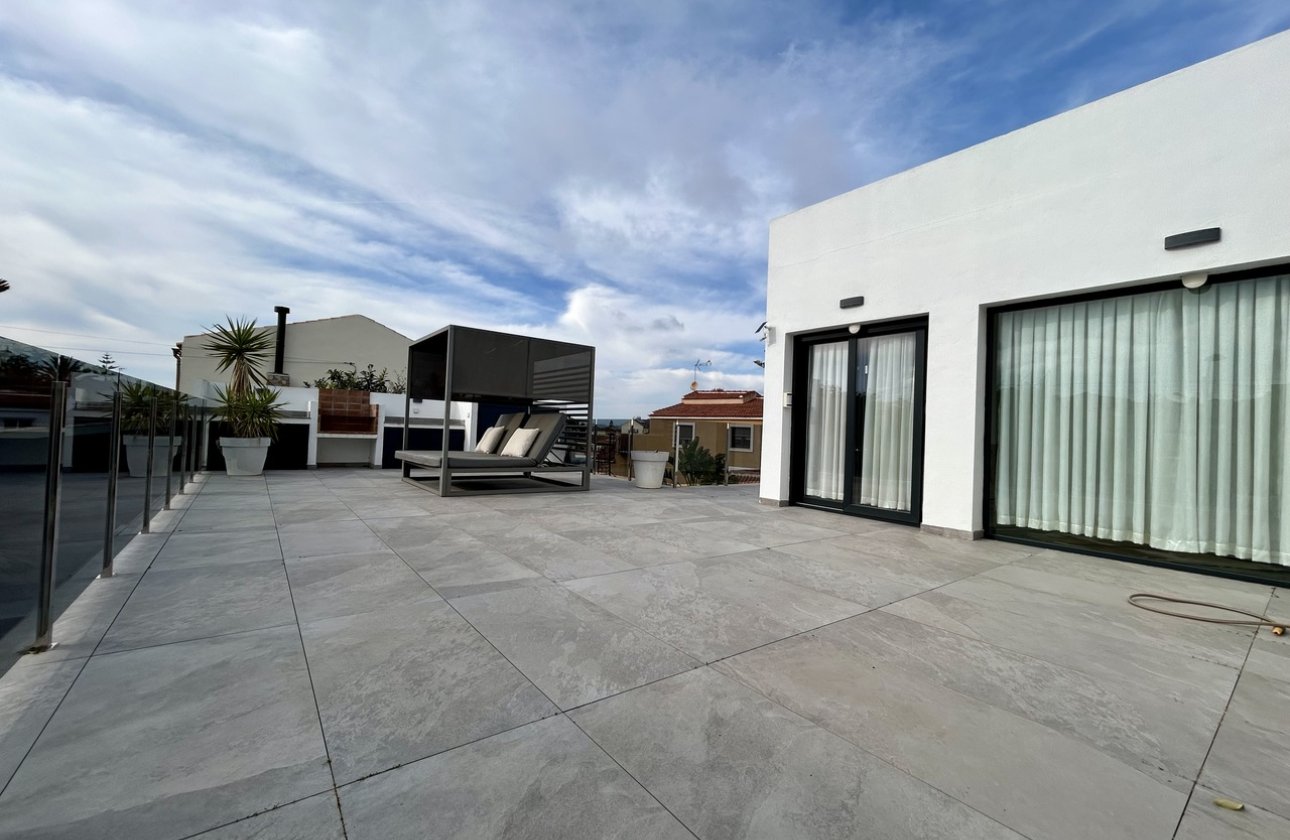 Herverkoop - Villa -
Los Balcones - Costa Blanca