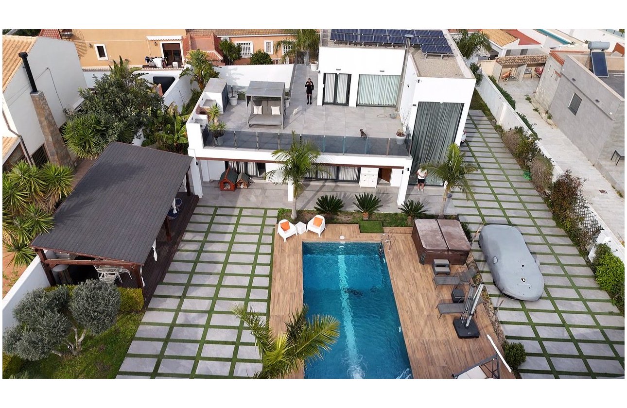 Herverkoop - Villa -
Los Balcones - Costa Blanca