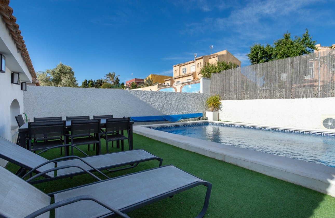 Herverkoop - Villa -
Los Balcones - Costa Blanca