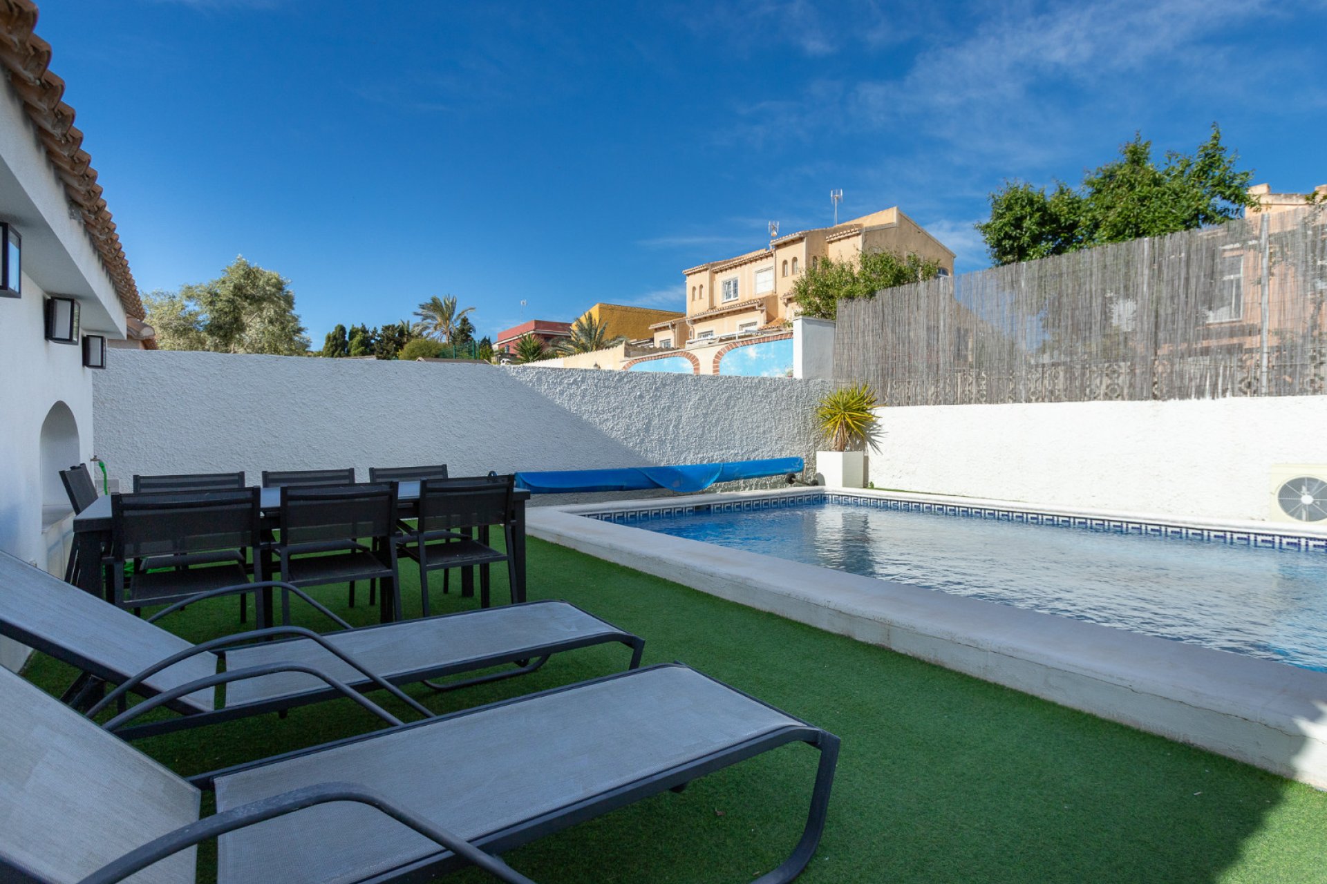 Herverkoop - Villa -
Los Balcones - Costa Blanca