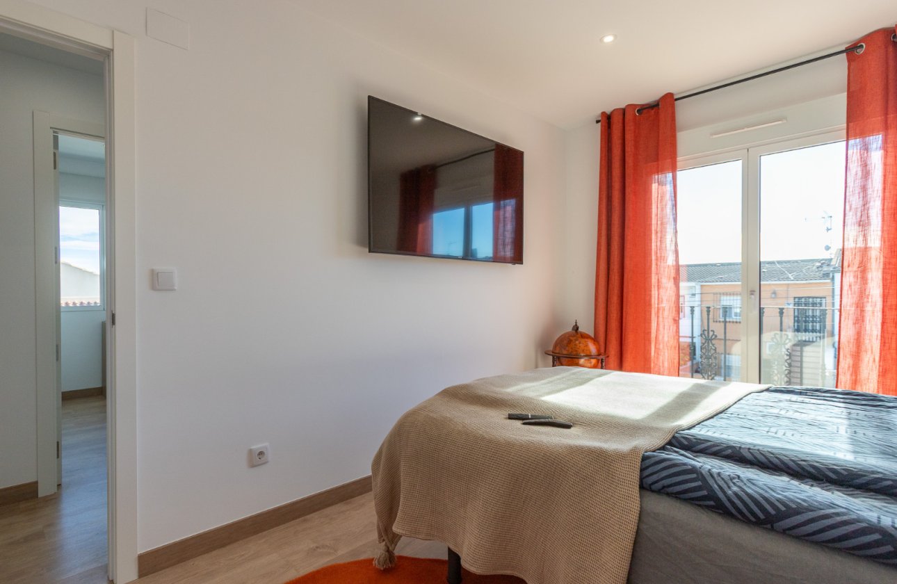 Herverkoop - Villa -
Los Balcones - Costa Blanca